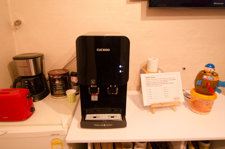 Others, YaKorea Hostel Hongdae, Seodaemun