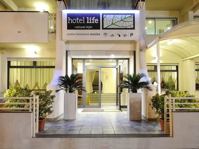 Public Area 4, Hotel Life, Rimini