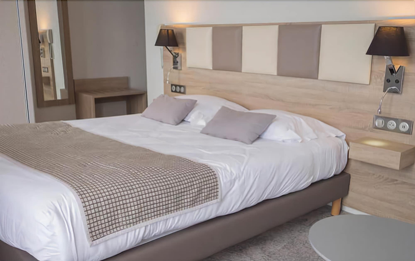 Bedroom 2, Hôtel des Princes, Haute-Savoie