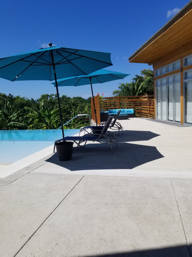 Richardson Serenity Villa, Roatán
