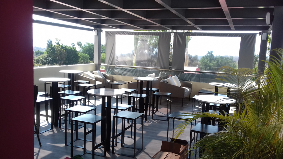 Food & Drinks 3, HS HOTSSON Smart Chapala, Ixtlahuacán de los Membrillos