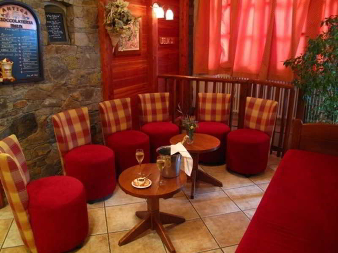 Public Area 3, Hotel-Restaurant Spa Les Peupliers, Hautes-Alpes