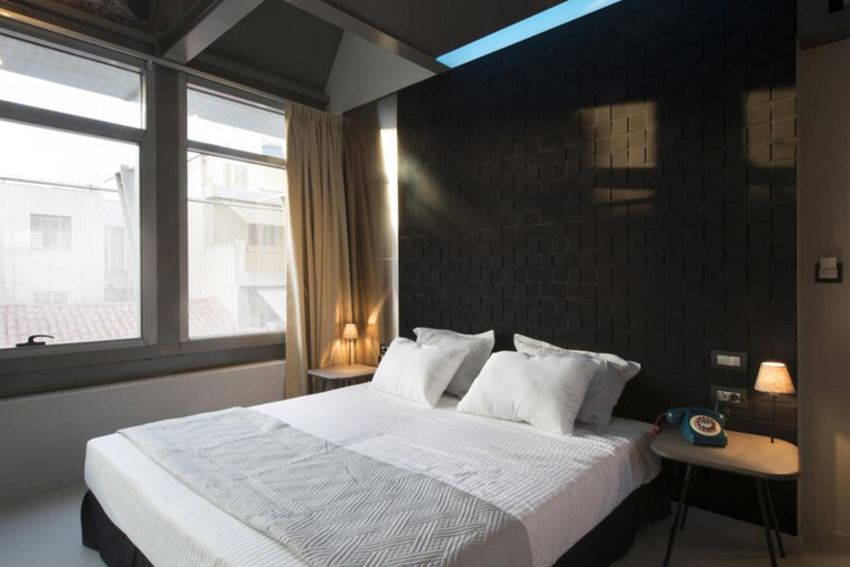 Bedroom 5, Pi Athens, Attica