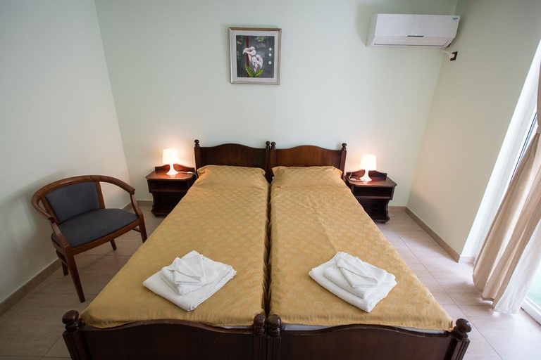 Bedroom 3, Academy Hotel, Mangalia