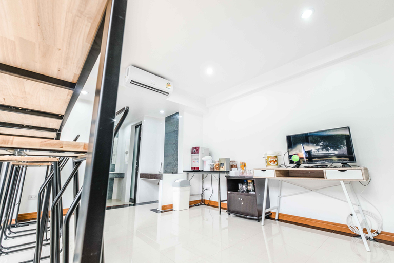 Public Area 3, Don Muang Hotel, Don Muang