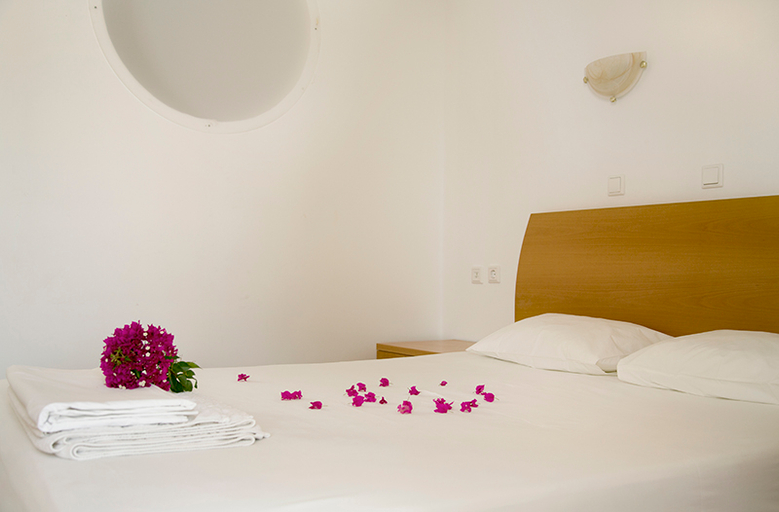 Bedroom 4, Lambis Studios, South Aegean