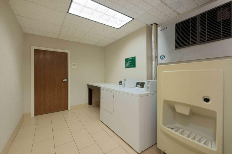 Bathroom 4, La Quinta Inn & Suites Columbus – Grove City, Franklin