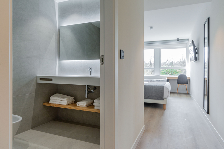 Bathroom, Distrito Oeste, Guipúzcoa