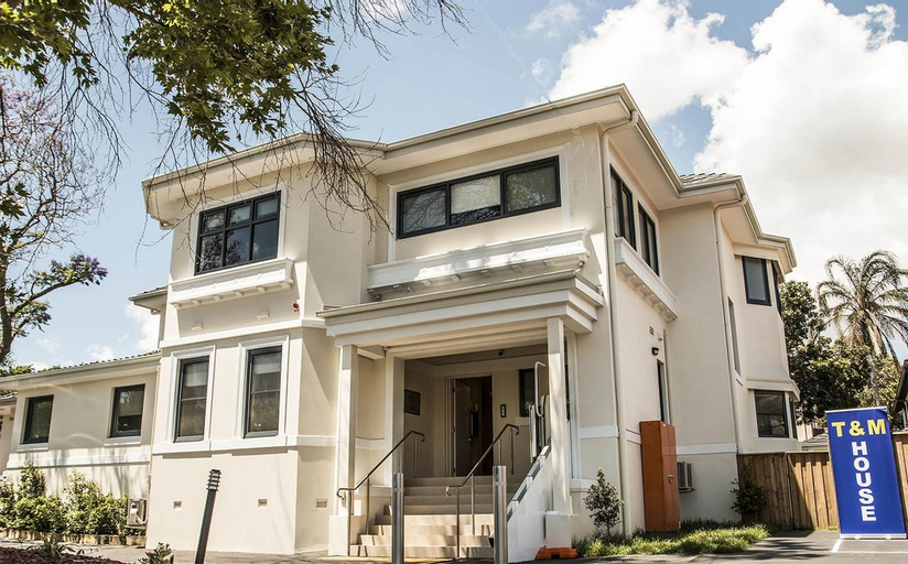 T&M HOUSE, Burwood