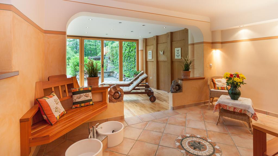 Public Area 2, Hotel Pass Lueg, Hallein