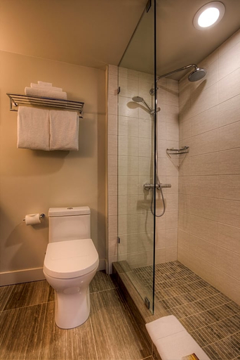 Bathroom 5, Oceanfront Suites At Cowichan Bay, Cowichan Valley