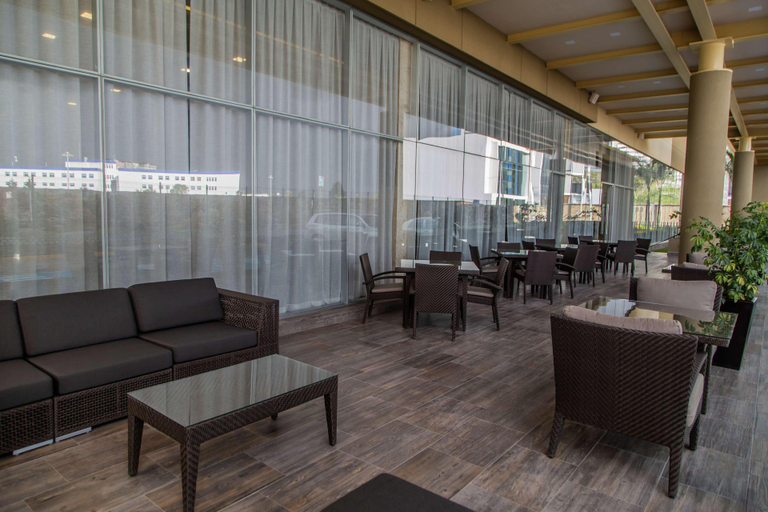 Public Area 2, Hampton Inn & Suites by Hilton Puebla, Ocoyucan