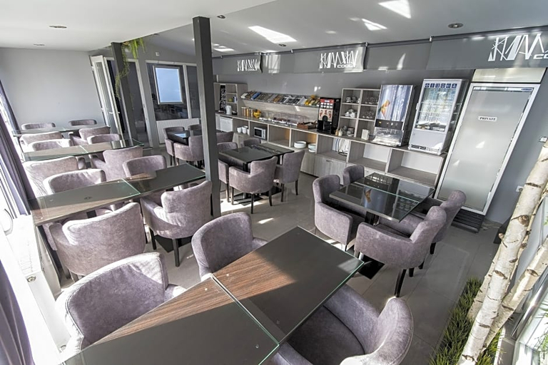 Public Area 5, Hotel Cool Zagreb Airport, Velika Gorica