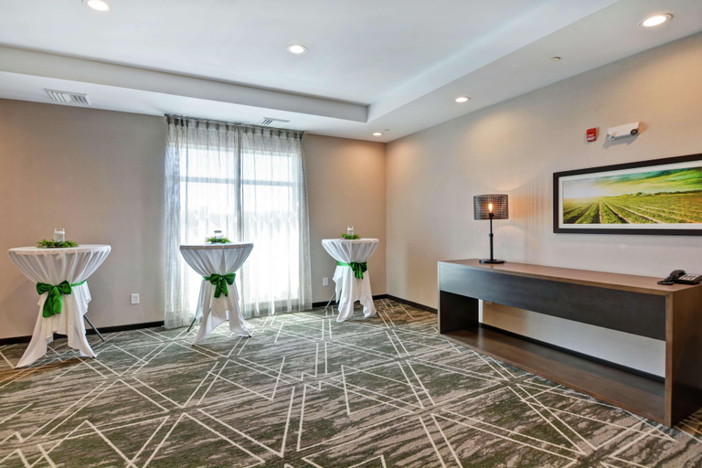Public Area 2, Homewood Suites by Hilton Hadley Amherst, Hampshire
