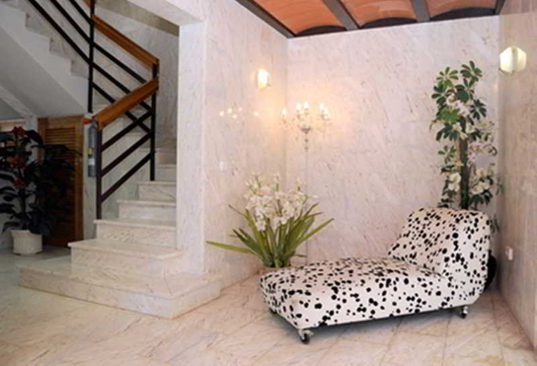 Public Area, Apartamentos Sofia, Baleares