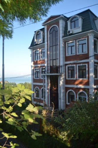 Sunny Hotel, Kobuleti