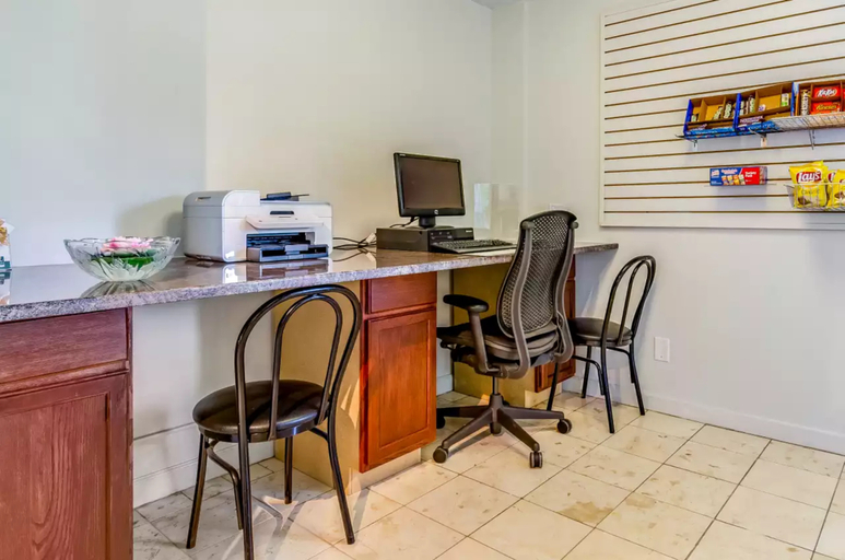 Others 4, Quality Inn & Suites Creedmoor, Granville