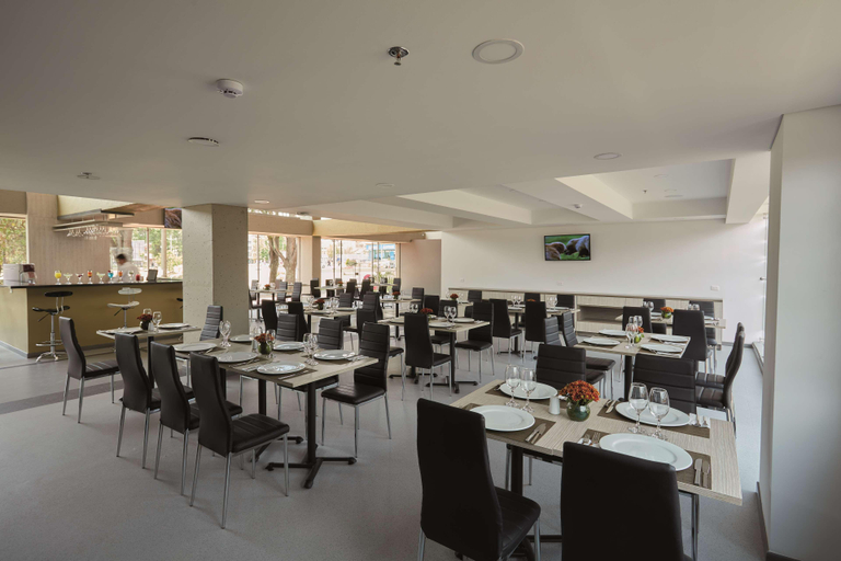 Food & Drinks 5, Duitama Nivari Hotel, Duitama