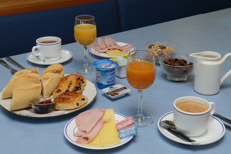 Food & Drinks 4, B&B HOTEL Mulhouse Kingersheim, Haut-Rhin