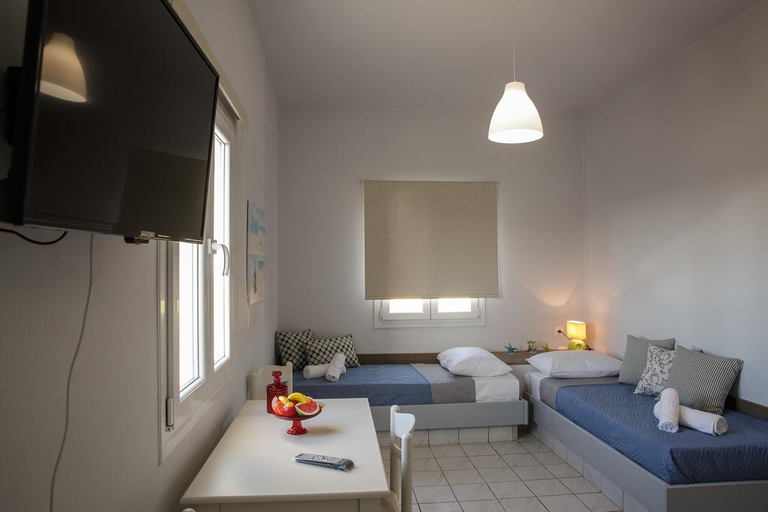 Bedroom 2, Irene Beach, Crete