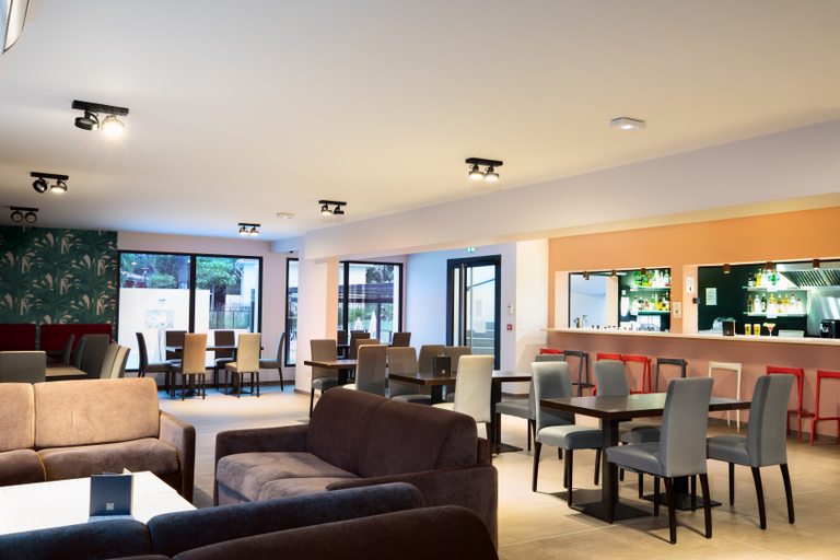Public Area 4, SOWELL Family Riviera, Var