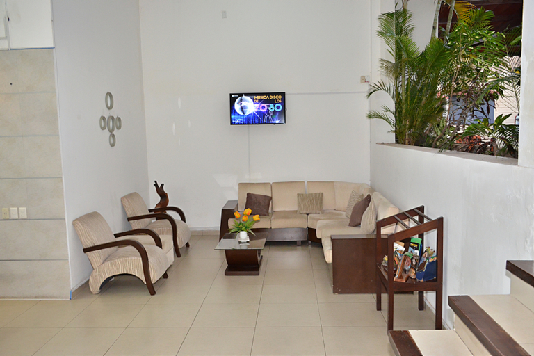 Public Area 3, La Siesta Hotel, Andrés Ibáñez