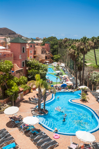 Sport & Beauty 2, Villa Mandi Golf Resort, Santa Cruz de Tenerife