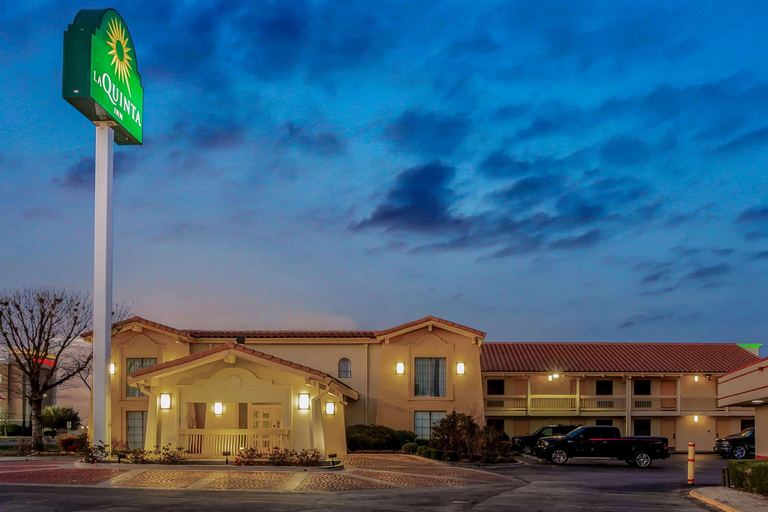Exterior & Views 3, Baymont by Wyndham Abilene, Taylor