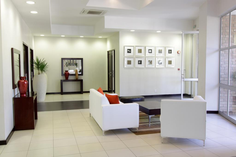 Public Area 4, Cresta Lodge Gaborone, Gaborone