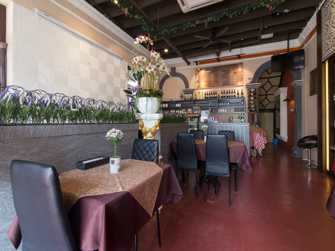Food & Drinks 2, iStay Hotel, Penang Island