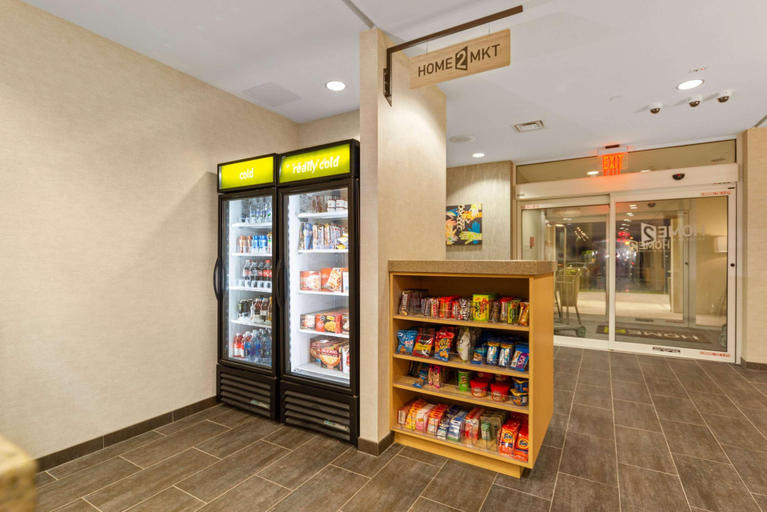 Public Area 2, Home2 Suites by Hilton Newark Airport, Newark