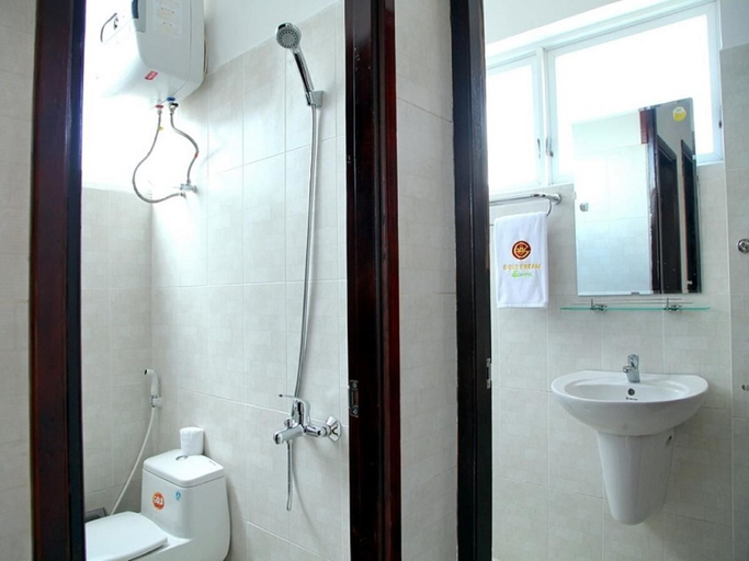 Bathroom 4, Gold Dream Hotel, Đà Lạt
