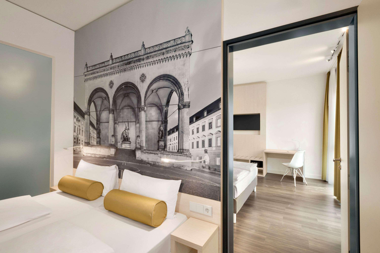 Bedroom 3, Super 8 by Wyndham Munich City North, München