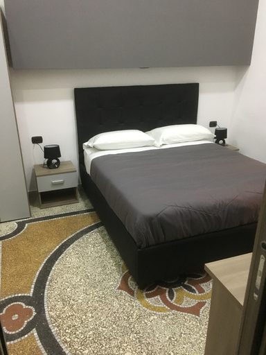 Bedroom 4, MB95 Mezzocannone Luxurious B&B, Napoli