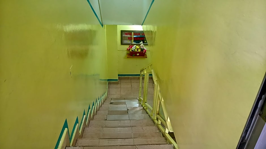 Public Area 2, Hotel Pour Vous, Kinshasa