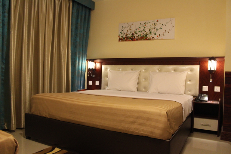 Bedroom 3, Mariana Hotel, Dubai
