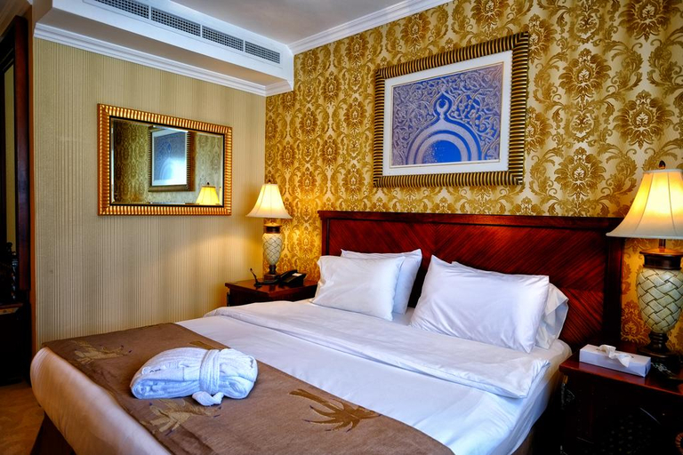 Bedroom 4, Sharjah International Airport, Sharjah City
