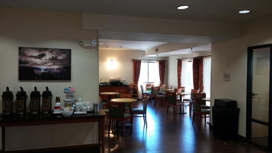 Public Area 2, Country Inn & Suites by Radisson, Flagstaff, Coconino
