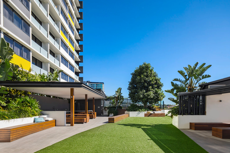Alcyone Hotel Residences, Hamilton