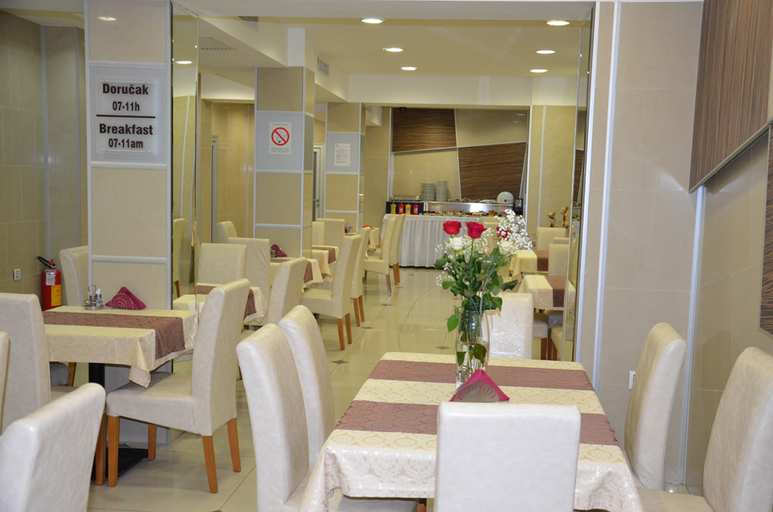 Food & Drinks 3, Hotel Zeder Garni, Belgrade
