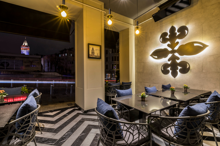 Public Area 3, Galata Times Boutique Hotel, Beyoğlu