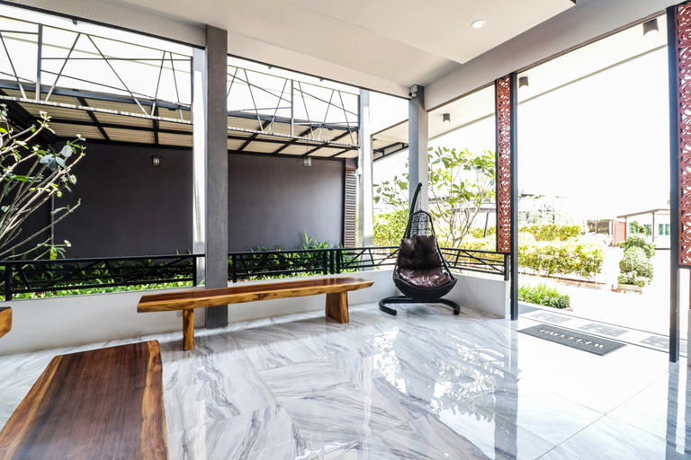 Public Area 2, Baan Noppadol Hua Hin Loft Hotel, Hua Hin
