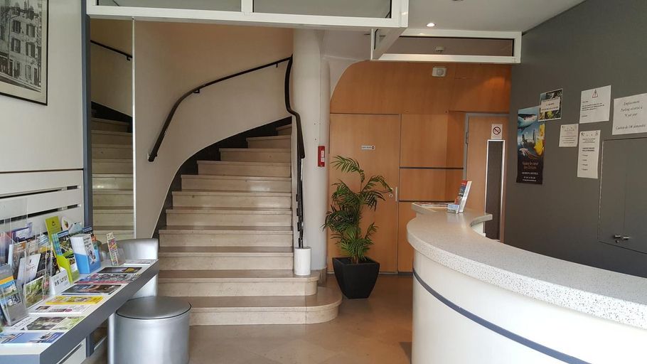Public Area, Hôtel De La Tour De Nesle, Charente-Maritime
