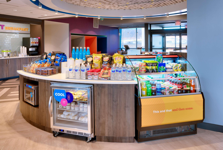 Food & Drinks 5, Tru by Hilton St. George, Washington