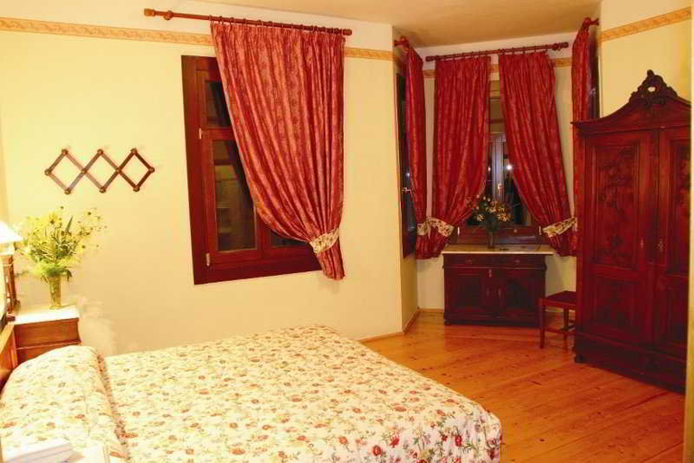 Bedroom 3, Hotel Salegg, Bolzano