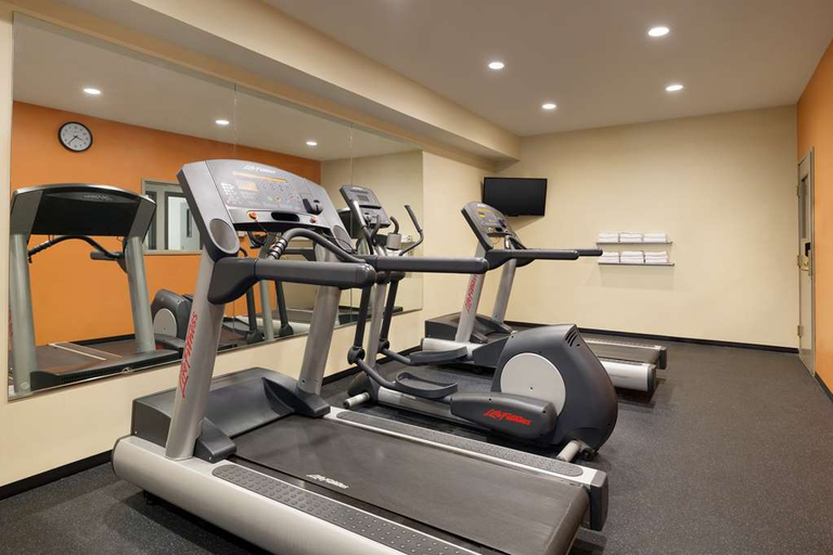 Exterior & Views 2, Country Inn & Suites by Radisson, Salisbury, MD, Wicomico