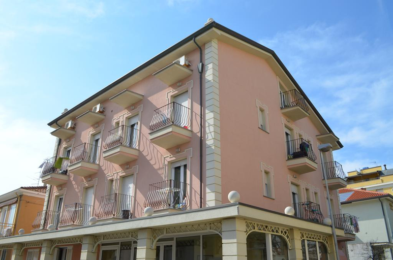 Exterior & Views 4, Residence Uno Studio&Suites, Rimini