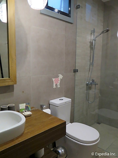 Bathroom 5, La Chevrerie Resort & Spa, Mabini