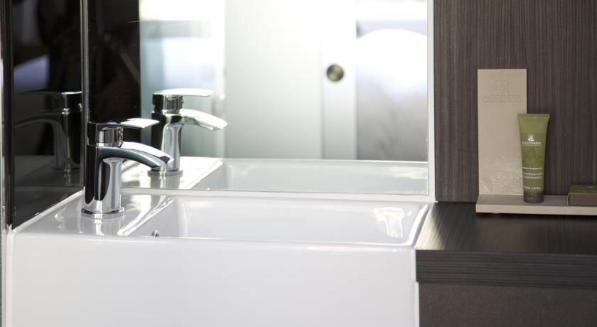 Bathroom, Z Hotel Glasgow, Glasgow