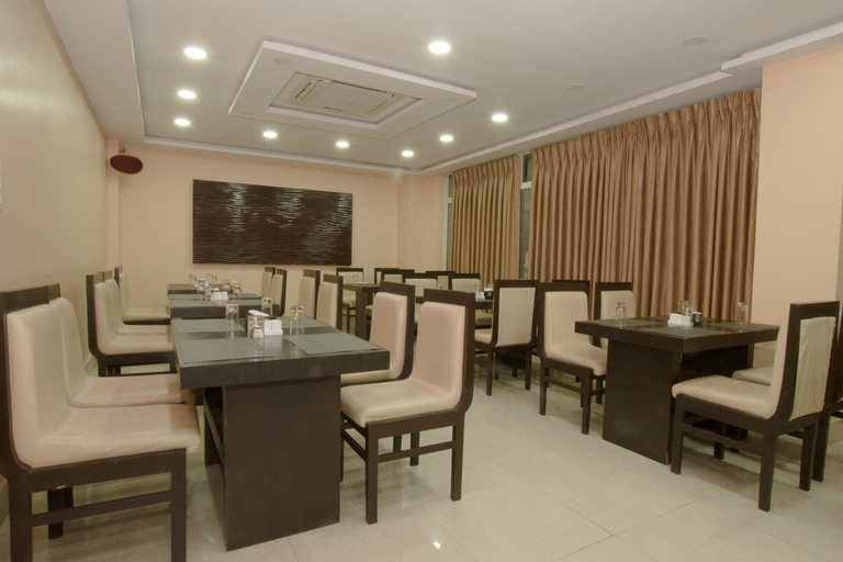Others 4, Annapurna Hotel, Narayani